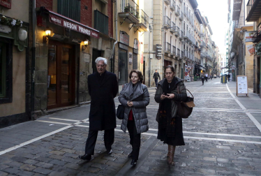 Fotos de los seis viajes de Vargas Llosa a Navarra.