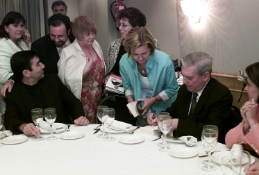Fotos de los seis viajes de Vargas Llosa a Navarra.