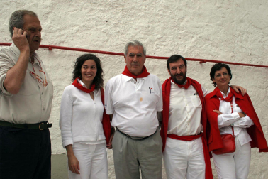 Fotos de los seis viajes de Vargas Llosa a Navarra.