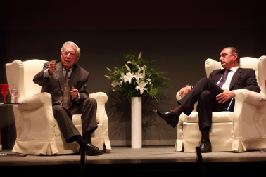 Fotos de los seis viajes de Vargas Llosa a Navarra.