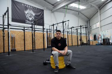 Aritz Iturmendi, CEO de Piratas Training Center de Noáin, en el box