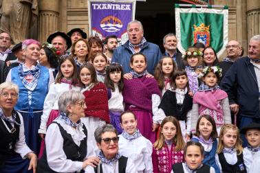 Fotos de  la recepción a los mayordomos de las fiestas de la Txantrea.