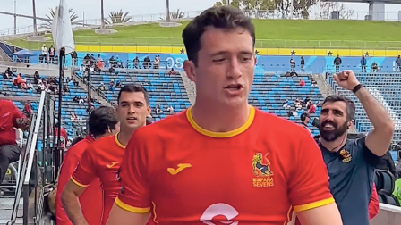 El jugador navarro Ángel Bozal celebra la victoria de la selección española de rugby 7 ante Argentina en unas imagénes de la federación