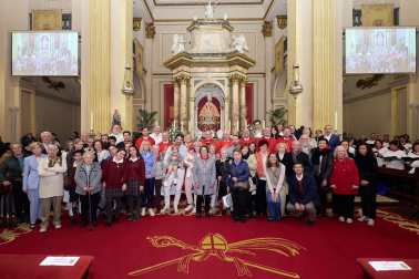 Fotos de la misa del quinto peldaño de la Escalera de San Fermín
