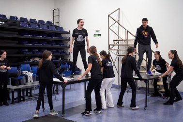 Fotos del musical 'Itzalpean' de los alumnos de Ikastola Jaso