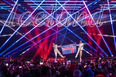 Público, eurofans y artistas participantes en el Festival de Eurovisión 2025 celebrado este sábado 17 de mayo en Basilea /