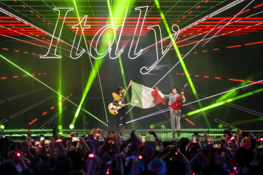 Público, eurofans y artistas participantes en el Festival de Eurovisión 2025 celebrado este sábado 17 de mayo en Basilea /