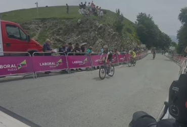 Unai Ramos (Finisher) ganador de la etapa en Abodi y ganador de la Vuelta Navarra