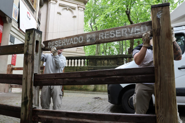 Fotos de la colocación del vallado del encierro de San Fermín 2025