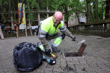 Fotos de la colocación del vallado del encierro de San Fermín 2025
