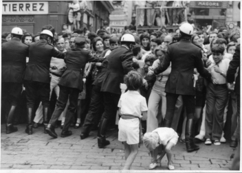 Fotos de los Sanfermines y los encierros de 1975./