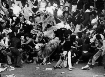 Fotos de los Sanfermines y los encierros de 1975./