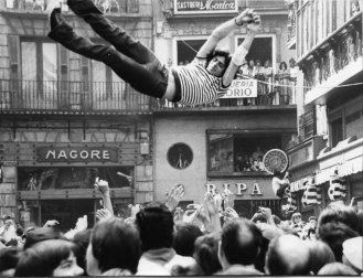 Fotos de los Sanfermines y los encierros de 1975./