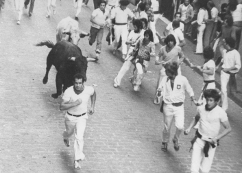 Fotos de los Sanfermines y los encierros de 1975./