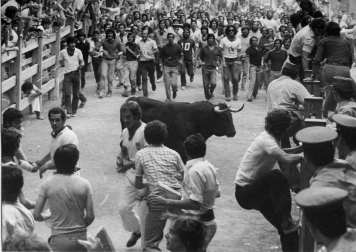 Fotos de los Sanfermines y los encierros de 1975./