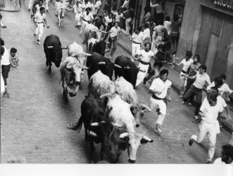 Fotos de los Sanfermines y los encierros de 1975./