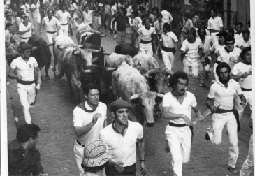 Fotos de los Sanfermines y los encierros de 1975./