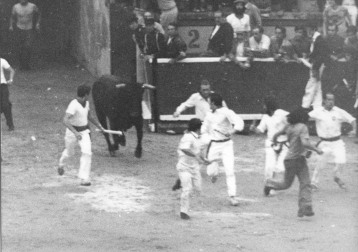 Fotos de los Sanfermines y los encierros de 1975./