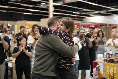 Los premiados de la VIII Semana de la Croqueta de Navarra recogen sus galardones.
