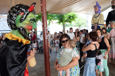 Fotos del cohete de Uharte Arakil