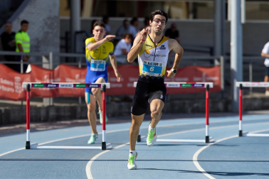 Fotos del campeonato navarro de atletismo sub-23