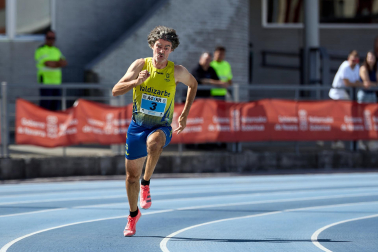 Fotos del campeonato navarro de atletismo sub-23