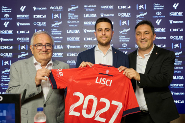 Presentación de Alessio Lisci como nuevo entrenador de Osasuna.