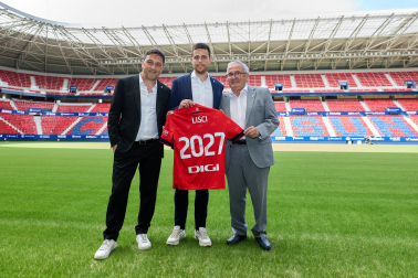 Presentación de Alessio Lisci como nuevo entrenador de Osasuna.