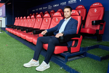 Presentación de Alessio Lisci como nuevo entrenador de Osasuna.