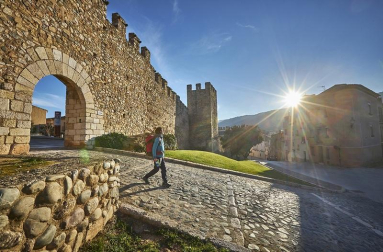La ruta del Cister recorre el GR175 y conecta los monasterios de Santes Creus, Poblet y Vallbona de les Monges