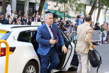 Imagen de Santos Cerdán a su llegada al Tribunal Supremo