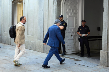Imagen de Santos Cerdán a su llegada al Tribunal Supremo