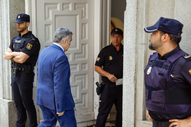 Imagen de Santos Cerdán a su llegada al Tribunal Supremo