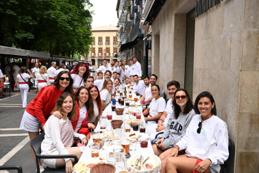 La terraza del Hotel Ciudadela de Pamplona antes del cohete