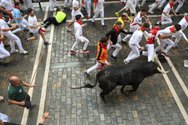 Primer encierro de San Fermín 2025.