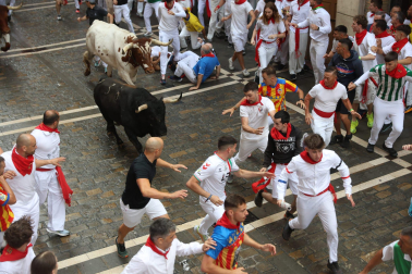 Primer encierro de San Fermín 2025.