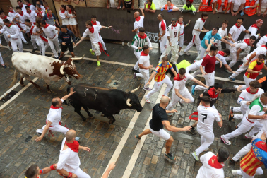 Primer encierro de San Fermín 2025.