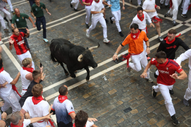 Primer encierro de San Fermín 2025.