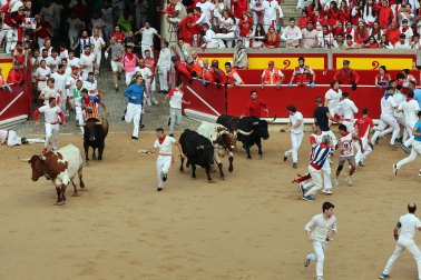 Primer encierro de San Fermín 2025.