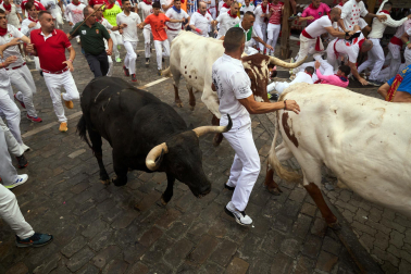 Primer encierro de San Fermín 2025.