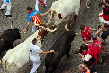 Primer encierro de San Fermín 2025.