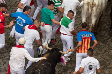 Primer encierro de San Fermín 2025.