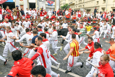 Primer encierro de San Fermín 2025.