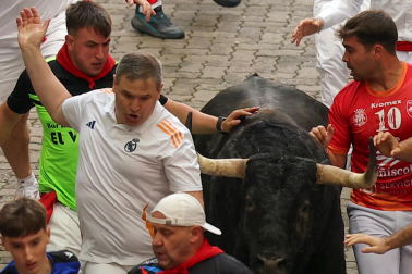 Primer encierro de San Fermín 2025.