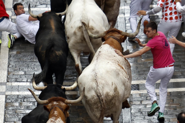 Primer encierro de San Fermín 2025.