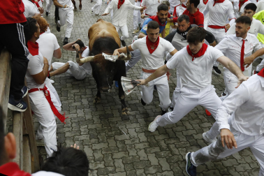 Primer encierro de San Fermín 2025.