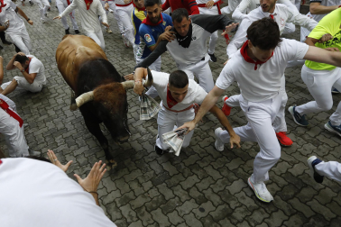 Primer encierro de San Fermín 2025.