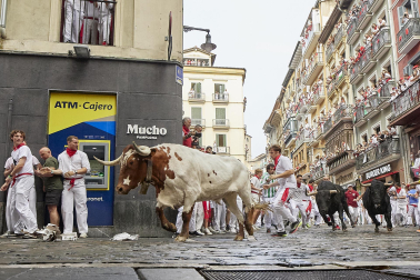 Primer encierro de San Fermín 2025.