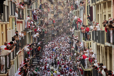 Primer encierro de San Fermín 2025.