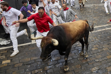 Primer encierro de San Fermín 2025.